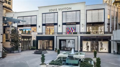 louis vuitton lynnwood|Louis Vuitton store locations.